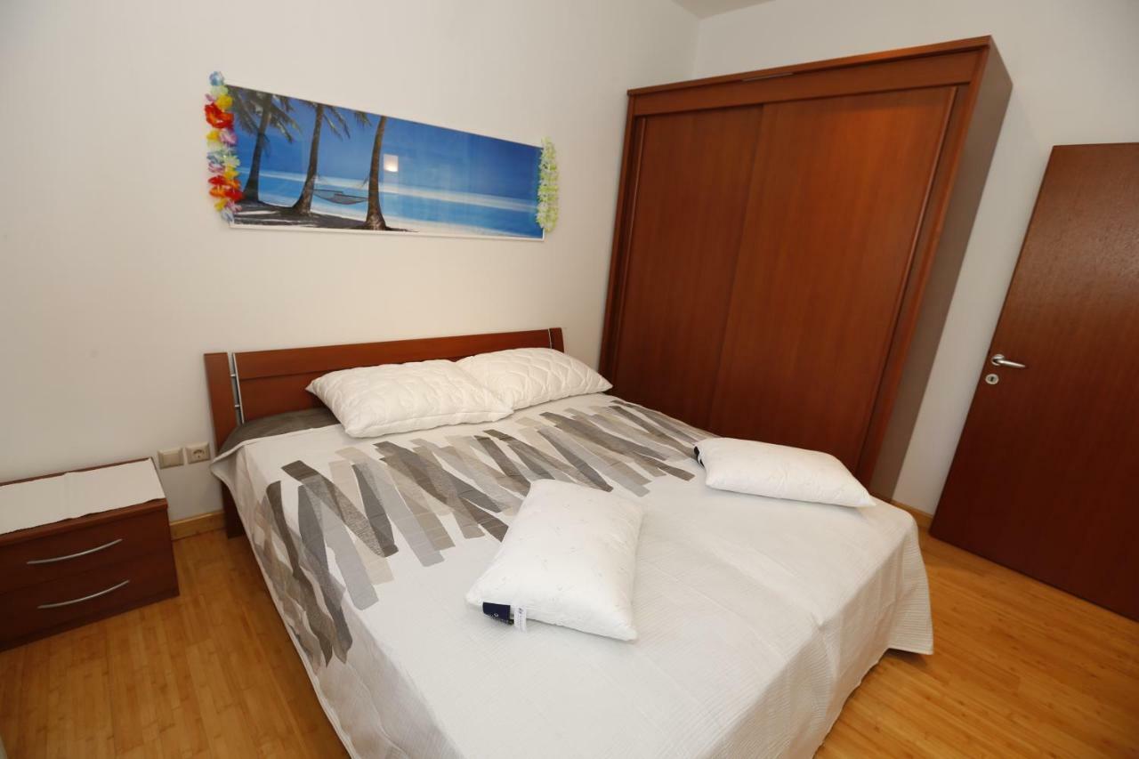 באסקה Apartment Bojan With Terrace And Sea View מראה חיצוני תמונה